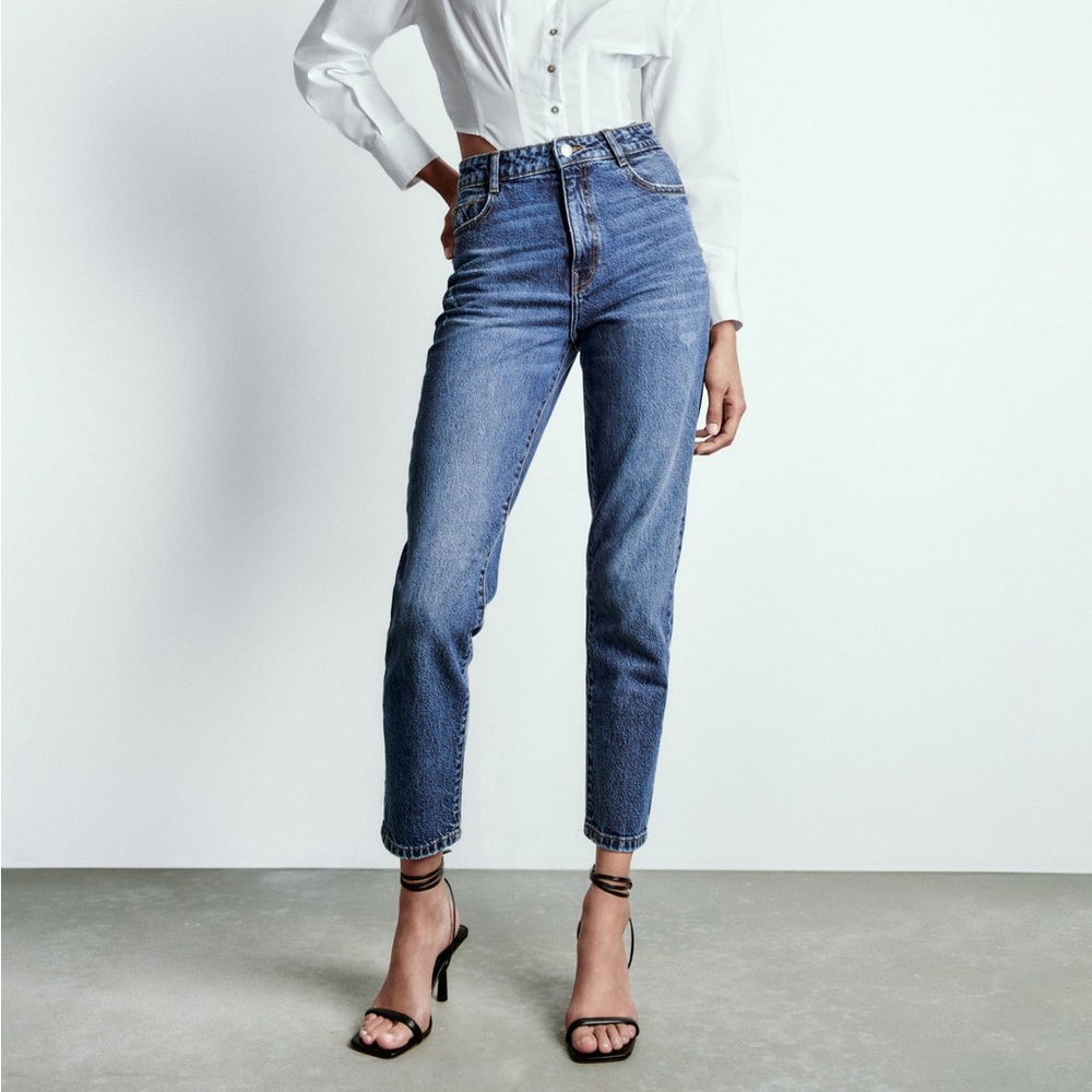 Zara mom jeans mid rise